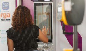 Chega em Manaus a recarga de cartão de transporte por totem de autoatendimento