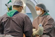 Três hospitais passam a reforçar a realização de cirurgias ortopédicas nos finais de semana em Manaus