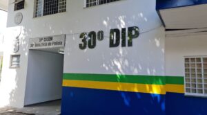 Homem com mandado de prisão por se masturbar no ônibus 062, é preso ao registrar BO em Manaus