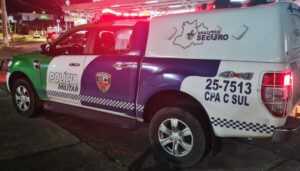 Filha esfaqueia a própria mãe ao ser questionada por estar usando drogas, em Manaus