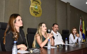 Bebê recém-nascido de cinco dias teve laceração após estupro: ‘Não tinha nem caído o seu cordão umbilical’
