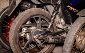 Cerca de 340 motocicletas com ‘descarga livre’ são retiradas de circulação das ruas de Manaus