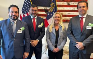 Wilson busca apoio americano para instalação de consulado dos EUA em Manaus para emissão de vistos
