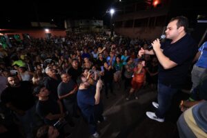 Moradores do Nova Cidade apresentam reivindicações a Roberto Cidade, pré-candidato à Prefeitura de Manaus