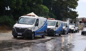 Suporte de saúde em Parintins: Secretaria reforça com três ambulâncias e estoque de medicamentos