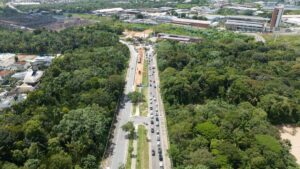 Viaduto que vai interligar avenidas Efigênio Salles e Torres chega a 30% de execução do projeto