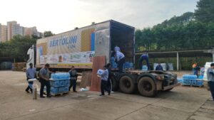 AM pelo RS: Primeiras carretas com ajuda humanitária enviada pelo Amazonas chegam ao Rio Grande do Sul