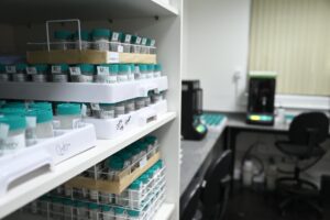 Prefeitura de Manaus inaugura novas instalações de laboratórios da rede municipal de saúde