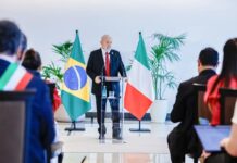 Lula classifica de insanidade proposta que equipara aborto a homicídio