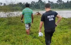 Homem não permitia que filhas e neto falassem com ninguém e só saíam de casa para estudar, no AM