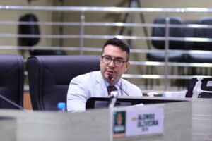 Rodrigo Guedes vai entrar na Justiça para cancelar show de Sidney Magal após tragédia em Manaus