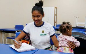 EJA no Amazonas: Governo anuncia calendário de matrícula para o segundo semestre de 2024