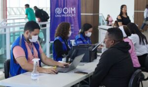 Mutirão de cidadania para migrantes e refugiados é prorrogado até 31 de julho, em Manaus