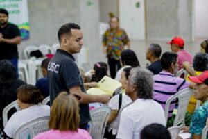 Em mutirão promovido pelo Governo, migrantes e refugiados podem emitir documentos até sábado