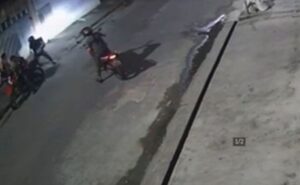 Homem que roubou motorista de aplicativo e passageiro, é preso na Zona Leste de Manaus