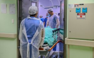 Hospital Delphina Aziz realiza seis transplantes renais de doador falecido em 15 dias