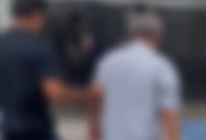 Idoso que estuprou a própria filha, mandava fotos íntimas pra vítima dizendo que queria ter relações com ela