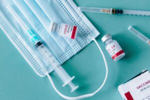 Conheça a lista de doenças com potencial epidêmico divulgada pela OMS