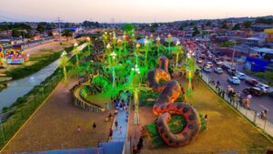 Praça molhada do Gigantes da Floresta recebe manutenção e volta a funcionar neste sábado (17)