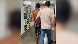 Armado com uma faca, criminoso invade casa, estupra e ameaça a vítima: “Não vou te matar, vou te c0mer”
