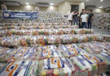 Wilson Lima entrega ajuda humanitária e anuncia atendimentos de saúde para municípios do baixo Amazonas