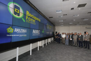 Amazonas lança programa para recuperar celulares roubados e devolver aos donos