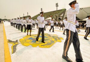 Desfile dos Colégios Militares reuniu mais de 4 mil pessoas no Sambódromo