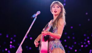 Fã amazonense de Taylor Swift ganha R$ 10 mil por adiamento de show no Rio de Janeiro
