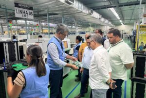 Aiwa/Mondial gera mais de 1.300 empregos em Manaus e projeta aumentar quadro de funcionários