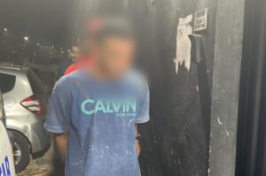 Ajudante matou mulher a terçadadas após ser flagrado furtando fios do sítio da vítima para comprar drogas, no AM