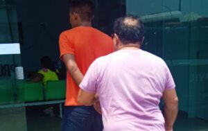Mãe ouve o choro da filha de apenas 4 anos, e flagra o primo estuprando a criança, no AM