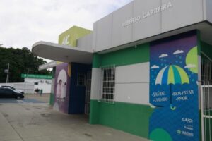 Campanha de rastreamento identifica 80 casos de escoliose em crianças e adolescentes, em Manaus
