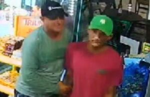 Dupla invade loja de conveniência, rende todos e leva diversas bebidas do local, na Zona Norte de Manaus