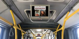 Iniciativa, que envolve a divulgação de informações em monitores instalados nos ônibus e terminais de integração, deve alcançar meio milhão de usuários de transporte público diariamente. Foto: Sinetram