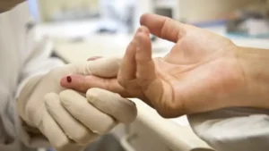 Sífilis continua em ritmo acelerado de crescimento no país