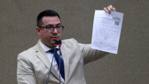 O impacto de Rodrigo Guedes na política de Manaus na luta contra a corrupção e na defesa dos servidores públicos