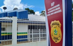 Mulher é presa por tentar explorar sexualmente a própria sobrinha de 12 anos em um bar no AM
