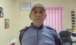PMs prestam socorro e salvam a vida de uma menina de 9 anos que se afogou em um balneário na Zona Norte de Manaus
