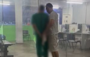 Homem preso por estuprar os enteados de 7, 9 e 10 anos ‘fazia uma espécie de rodízio com as vítimas’, diz PC