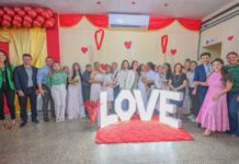 Emoção e reencontros marcam o casamento coletivo LGBTQIAPN+ realizado no Centro de Detenção Feminino de Manaus