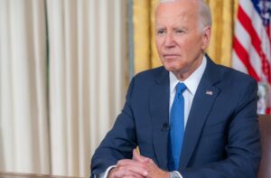 Cinco linhas de ônibus terão desvios temporários durante a visita de Joe Biden em Manaus