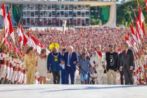 ‘Lula não sobe a rampa’: documento apreendido planejava impedir a posse do presidente, aponta PF