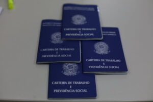 Sine Manaus oferece 296 vagas de emprego para diversas áreas nesta segunda-feira (9)
