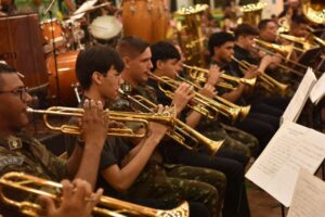 Banda do CMA celebra o Natal com apresentação especial no Shopping Ponta Negra nesta sexta-feira