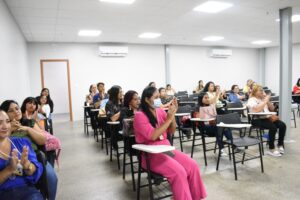 Prefeitura de Manaus oferece 60 vagas gratuitas para oficina de ‘Manicure e Pedicure’