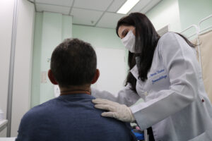 Cuidado especializado: como a fonoaudiologia auxilia pacientes oncológicos na FCecon