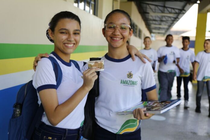 UGPE Passe Livre Estudantil Foto Euzivaldo Queiroz Secretaria de Estado de Educação e Desporto Escolar