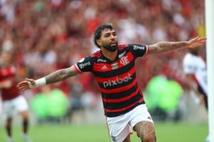 Gabigol se despede do Flamengo com gol e declaração marcante: “Eu tenho palavra”