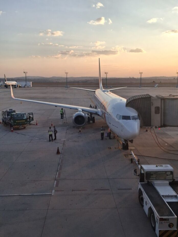 Aeronave Boeing 737-800 MAX que fará os voos de Manaus para Miami. (Foto: Tudo Viagem).