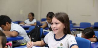 Educacao Matriculas Foto Euzivaldo Queiroz ()